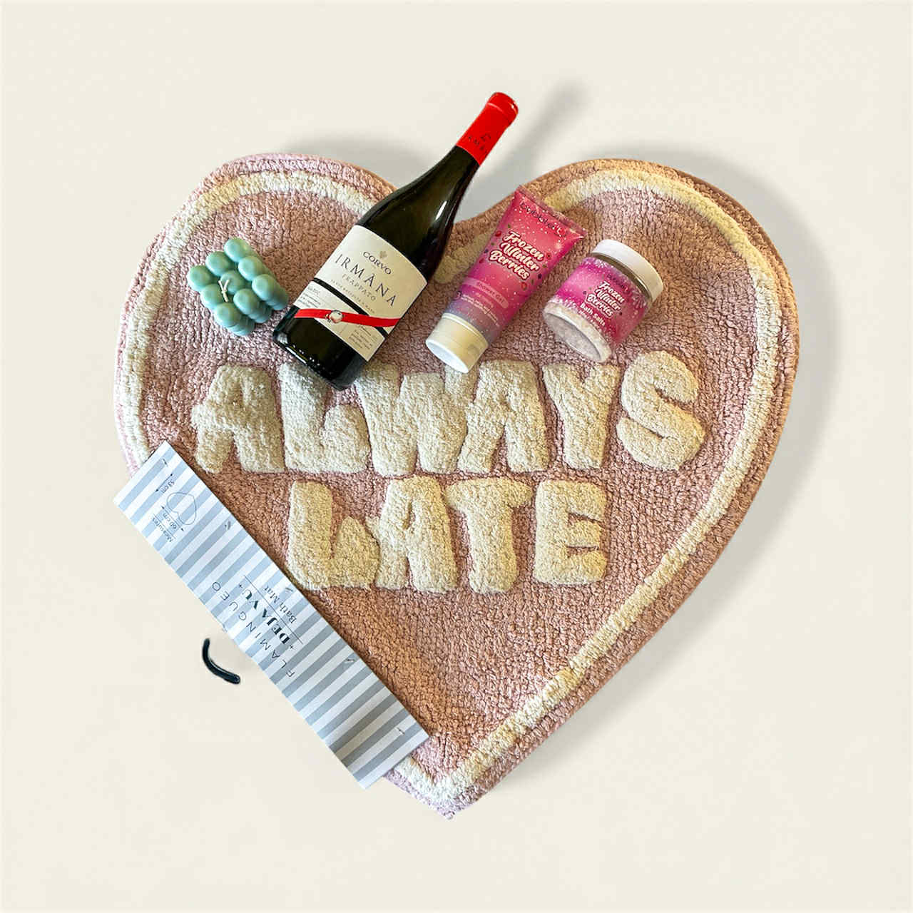 Always late cosy gift set